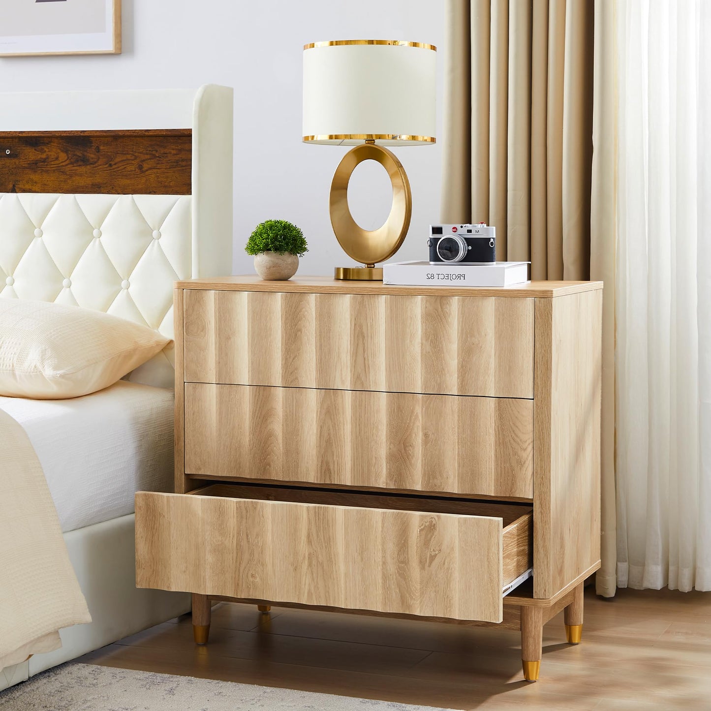 Caspellaire Fluted 3 Drawer Dresser, 31.50" Wide Modern Chest of Drawer, Wood Drawer Organizer for Bedroom, Living Room, Hallway